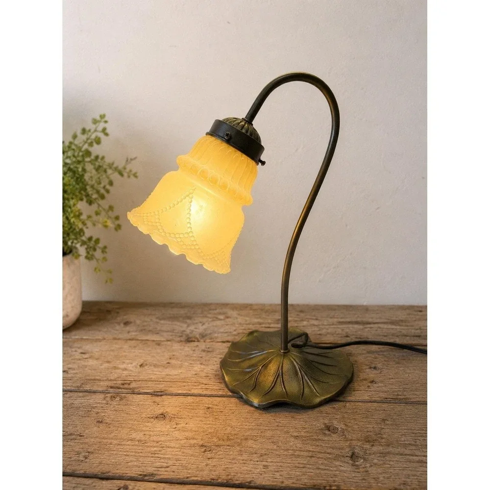 Art Nouveau Brass Style Gooseneck Lily Pad Desk Lamp Light Amber Frosted Shade